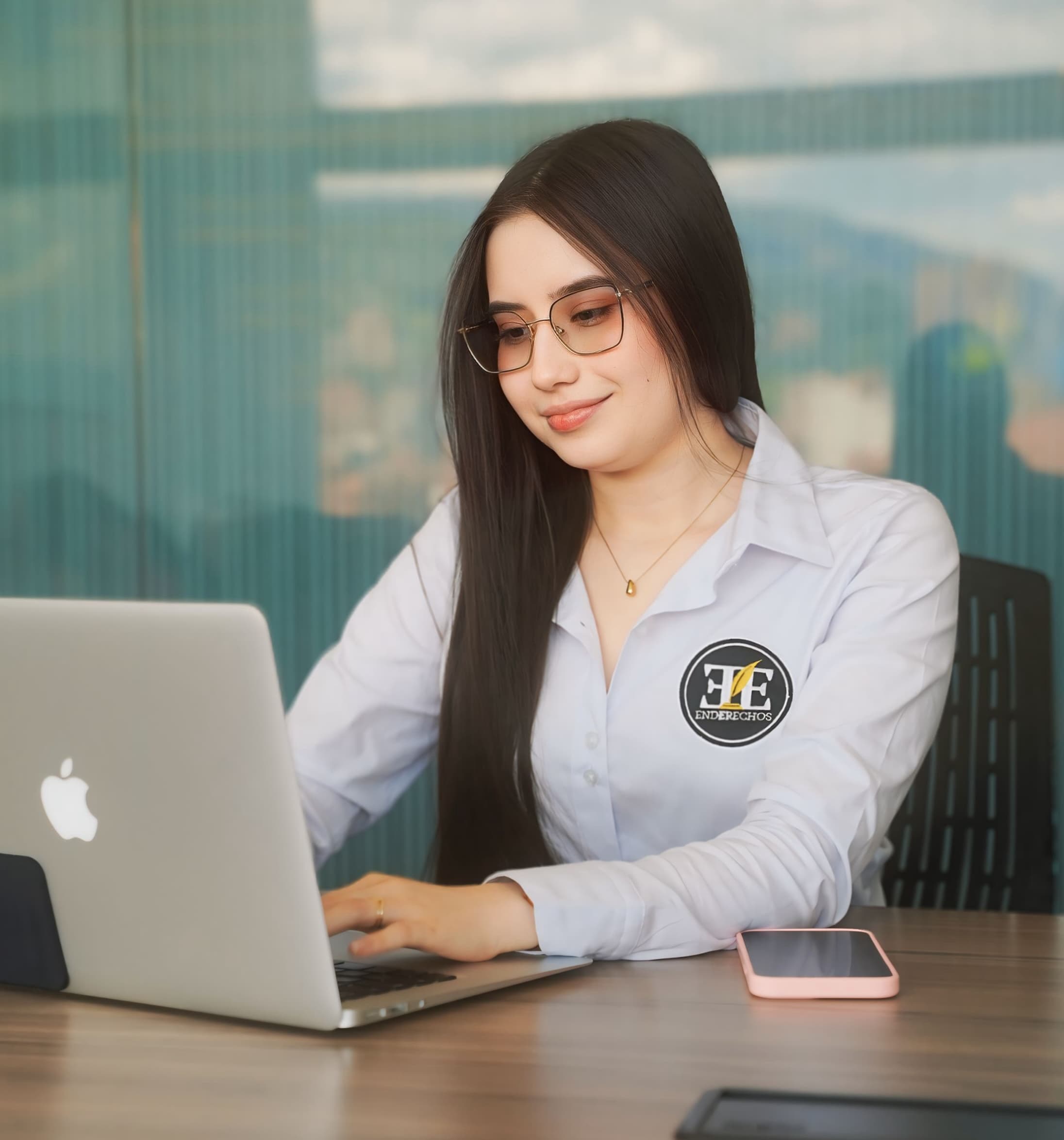 Dra. Laura Melissa Cardona